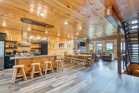 Dining area. (Duval)