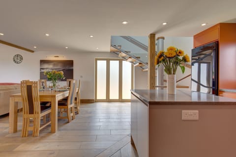 Ground floor: Kitchen island unit with additional storage