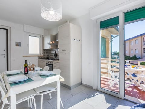 Home, Apartment, Door, Balcony, Bicycle, Hotel, Bicycle Wheel