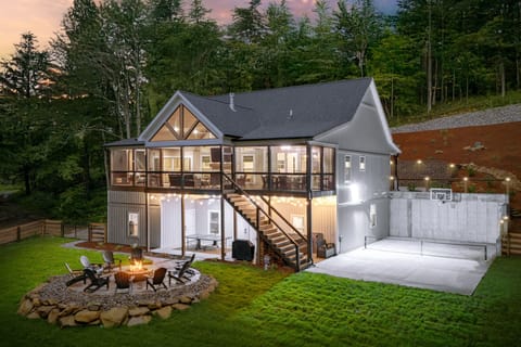 Unlimited back yard entertainment options 