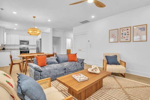 Spacious Living Area with Kitchen and Dining Perfect for Families