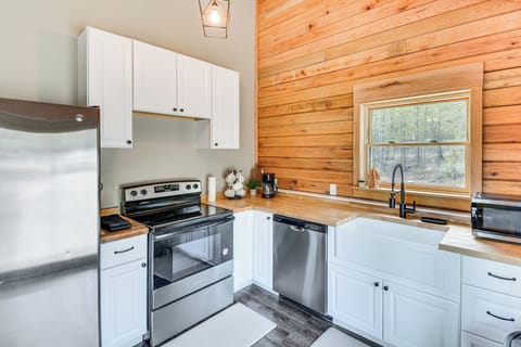 Kitchen | Spices | Trash Bags & Paper Towels