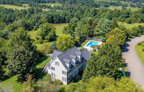 FoxRun Manor