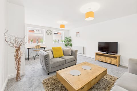 Alnmouth Suite, North Shields - Host & Stay