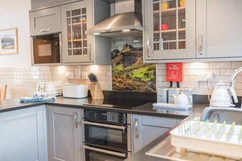 Silver Howe Cottage kitchen