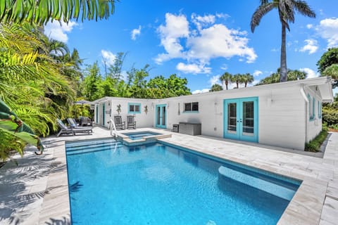 Stretch out in the sun on a chaise lounge and let the island rhythm wash over you—this is what vacation feels like.