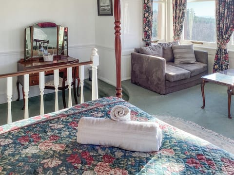 Double bedroom | The German Room - Country House Holidays, Lairg