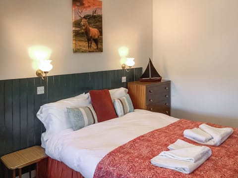 Open plan living space | The Cook&rsquo;s Apartment - Country House Holidays, Lairg