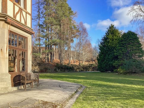 Outdoor | The Cook&rsquo;s Apartment - Country House Holidays, Lairg