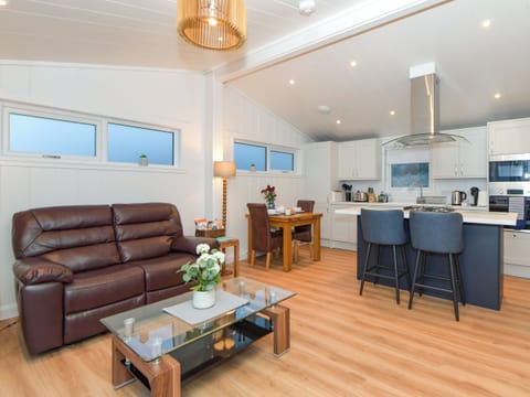 Open plan living space | Glencoe Luxury Lodge, Erskine