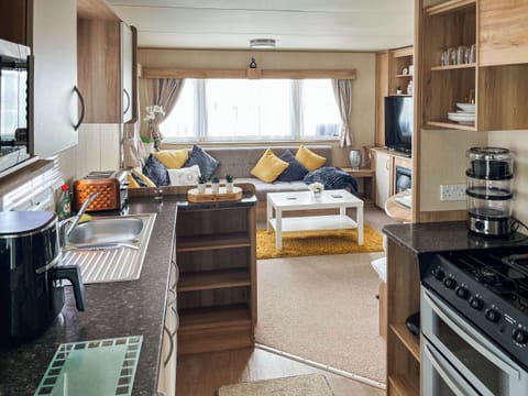 Open plan living space | Pukka Caravan Lets, Ingoldmells