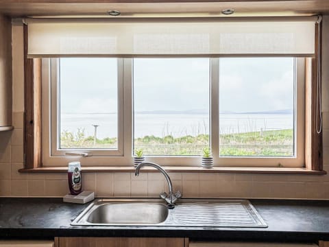 Kitchen | Tofts, Burray