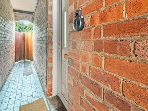 Exterior | Amaya One, Grantham