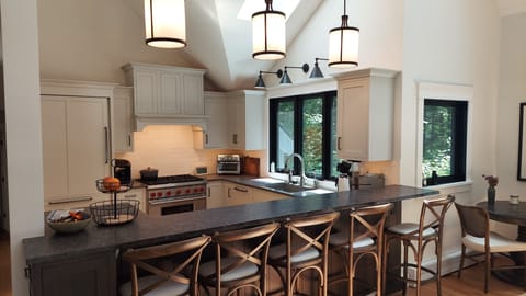 Chef's Kitchen  Fully equiped