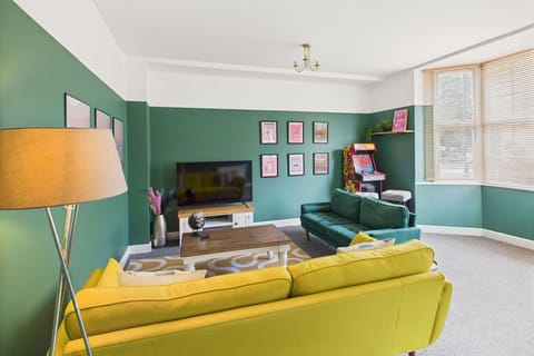 The Coastal Retreat in Saltburn, Saltburn-by-the-Sea - Host & Stay