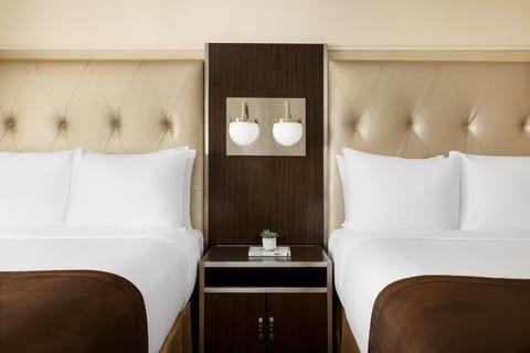 Unit with double beds