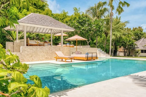 Escape to Villa Venice a tropical bliss offering serenity and luxury