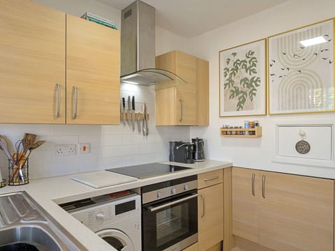 House, Cottage, Freezing, Village, Mountain Village, Resort, Snow, Winter, Alps