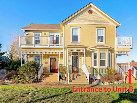 Entrance to Unit B shown here

*1 small, groomed dog per reservation with a pet fee.