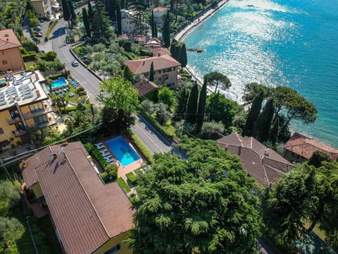 1c835f7b-da76-4246-b951-fa2507b955f7