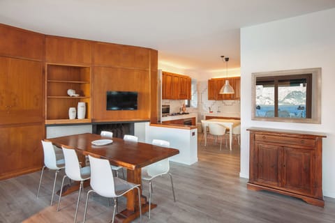 74833f8b-bac5-400f-9cf5-d0b478af3bc9