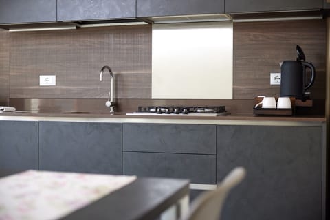 bf799e5e-67c7-41cc-9fd9-53751c48d8cc