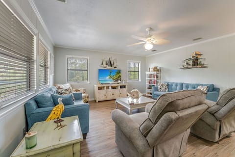 Upstairs living room