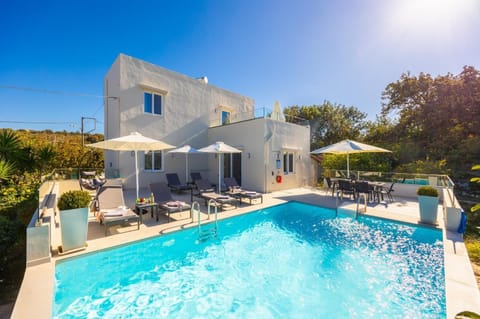 Beautiful villa with private pool and terrace