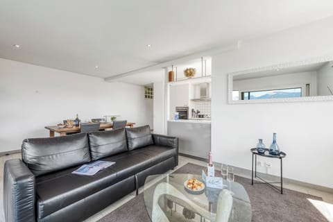 Living and dining room