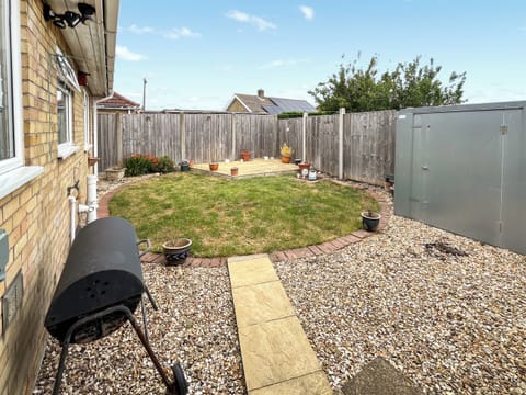 Outdoor | May&rsquo;s Cottage, Chapel St. Leonards