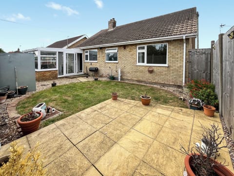 Exterior | May&rsquo;s Cottage, Chapel St. Leonards