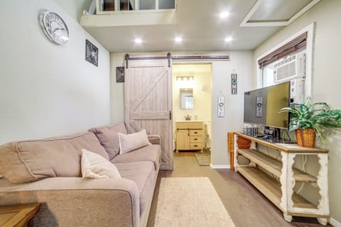 Meridian Vacation Rental | Studio | 1BA | 800 Sq Ft | Step to Enter