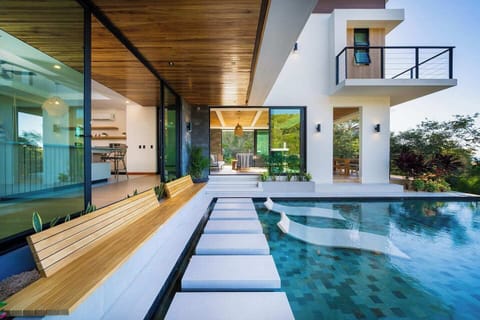 Private pool with ocean breeze at Casa Cystal