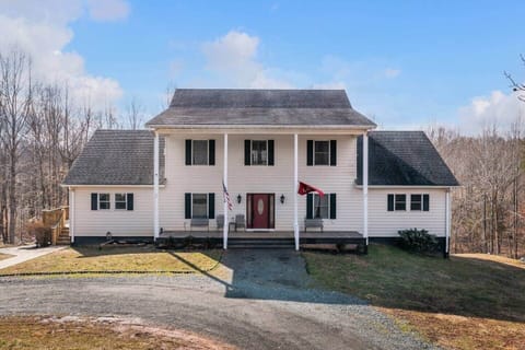 Front of The Homestead at Cunningham Creek
