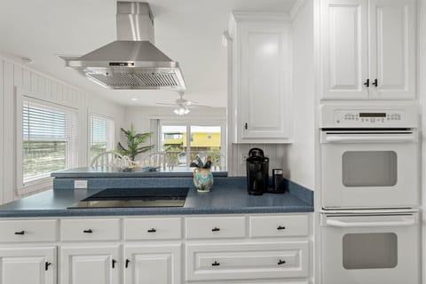 Dauphin Island Escape Kithcen Appliances