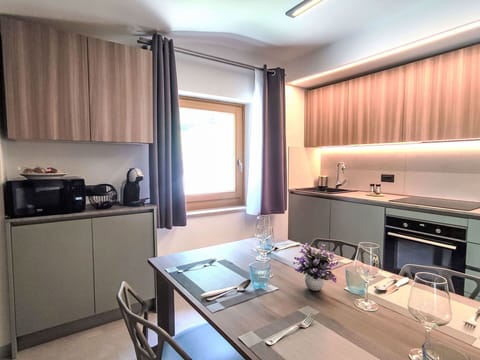 Wood, Interior Design, Kitchen, Furniture, Kitchen Appliance, Countertop, Home, Major Appliance, Home Appliance, Ceiling