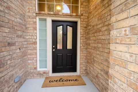 Private Front Entry Offering Easy Access for Long-Term Corporate and Crew Housing