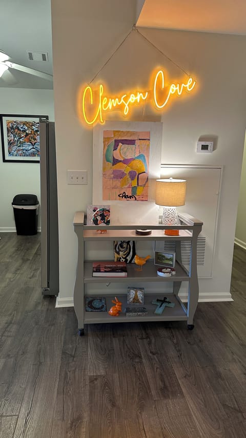 Entry way