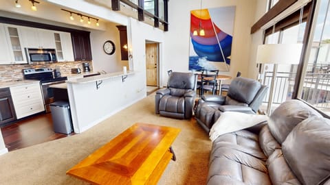 Beautiful and Spacious Unit - Beautiful and Spacious Unit