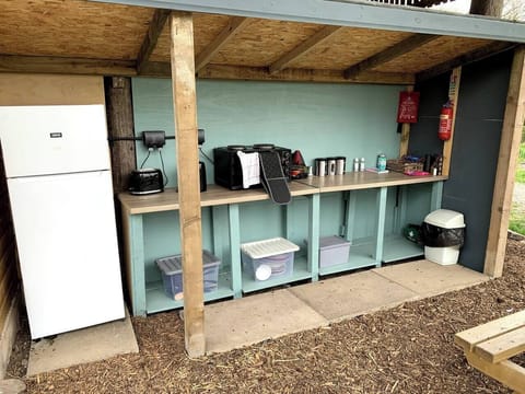 a294d3c0-ed68-4f58-98c0-b19af4113143