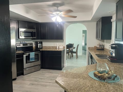 Fully equipped kitchen