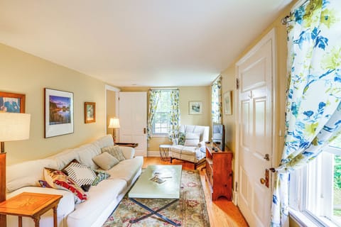 Stockbridge Vacation Rental | 1BR | 1BA | 700 Sq Ft | 1 Step to Enter