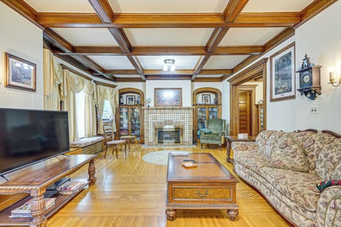 Salamanca Vacation Rental | 5BR | 5BA | 2,251 Sq Ft | Stairs Required