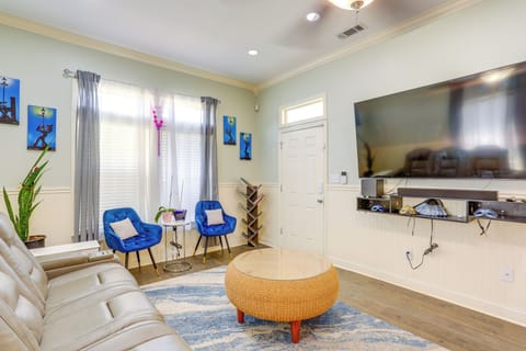 New Orleans Vacation Rental | 3BR | 2BA | Stairs Required | 1,600 Sq Ft