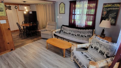 e3815f35-2e27-4c5d-aae0-3bd3082cb8a4