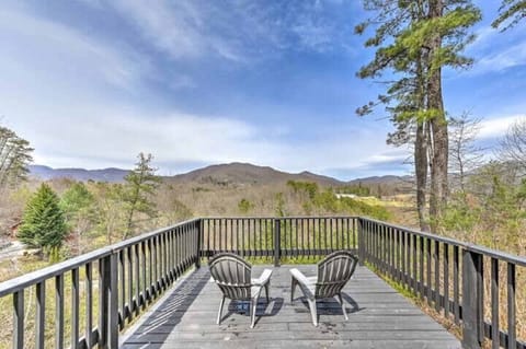 Morning coffee or evening wine—our outdoor seating is the perfect front-row seat to nature’s beauty.