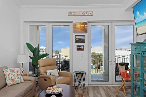 Tranquil Harbor 311 - Sea Forever