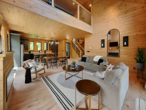 Welcome to Smoky Ridge Sanctuary!