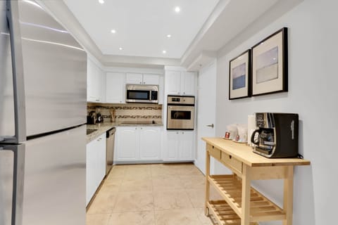 Kitchen fully equiped