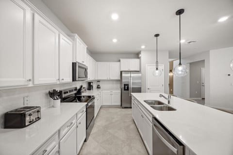 15910CapeCoralLoop(7)